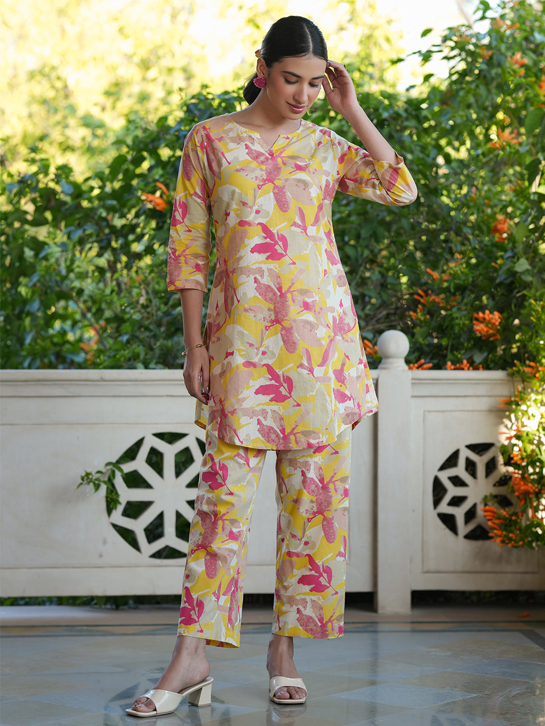 Janasya Bright Cotton Floral Straight Top & Bottom Set | Grocsy