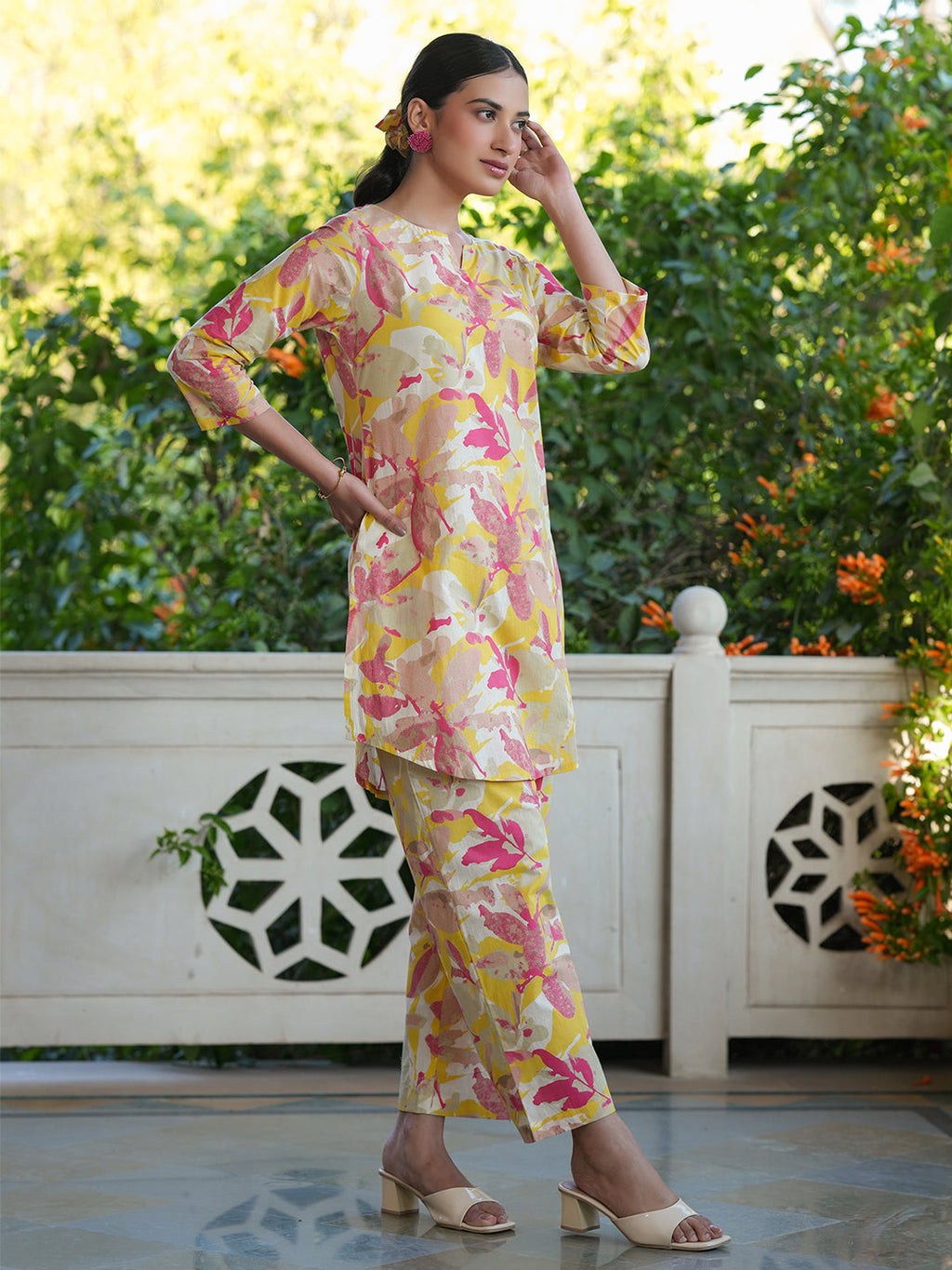 Janasya Bright Cotton Floral Straight Top & Bottom Set | Grocsy