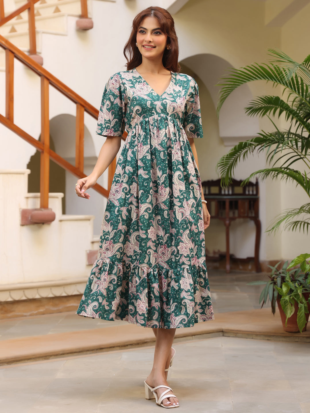 Janasya Dark Cotton Floral Tiered Dress | Grocsy