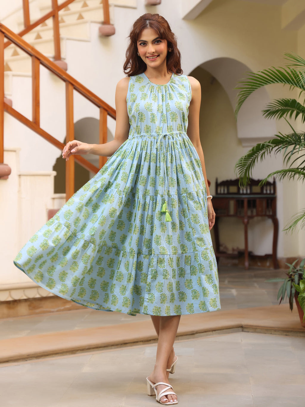 Janasya Light Cotton Paisley Tiered Dress | Grocsy