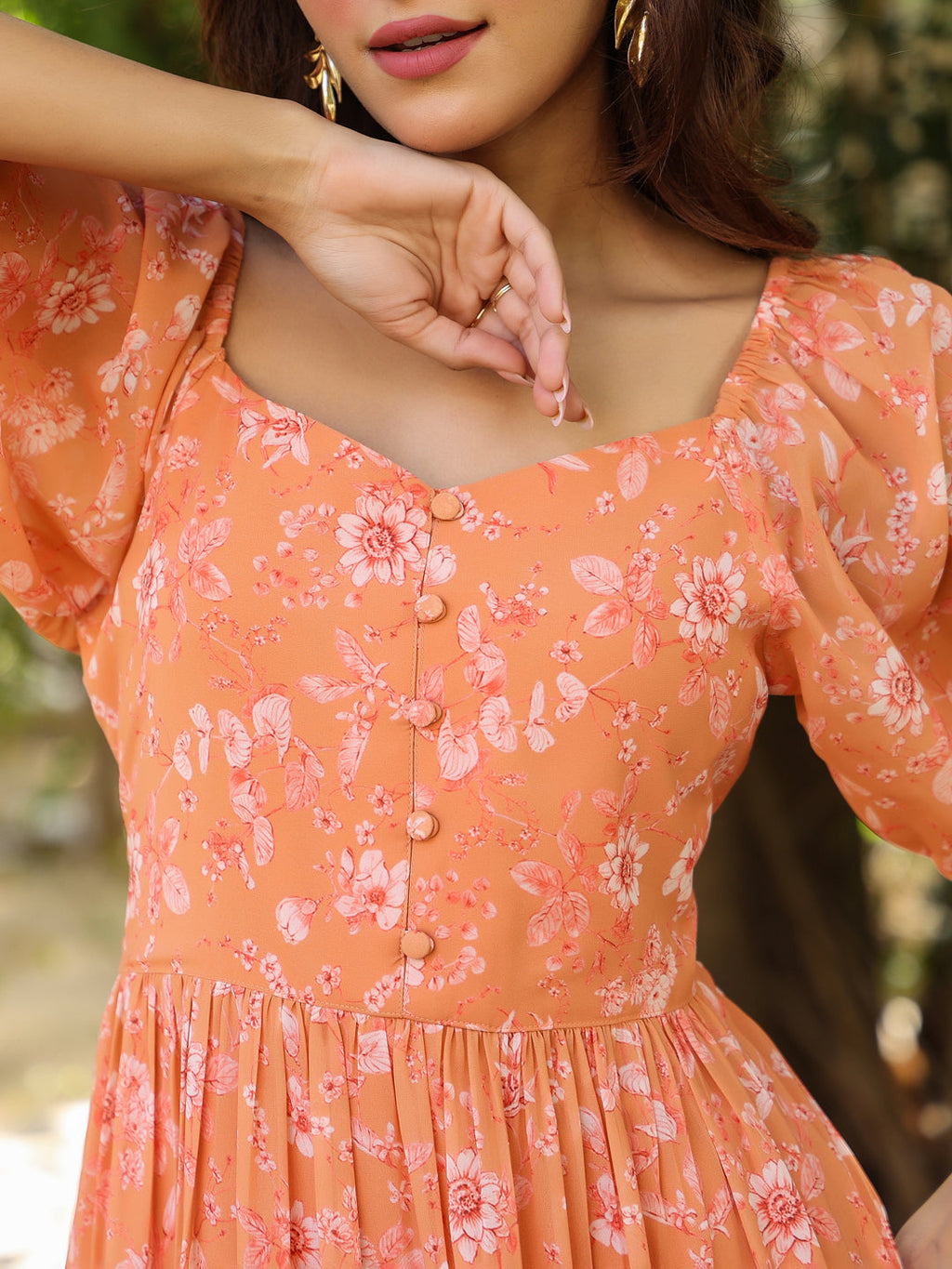 Janasya Bright Georgette Floral Tiered Dress | Grocsy