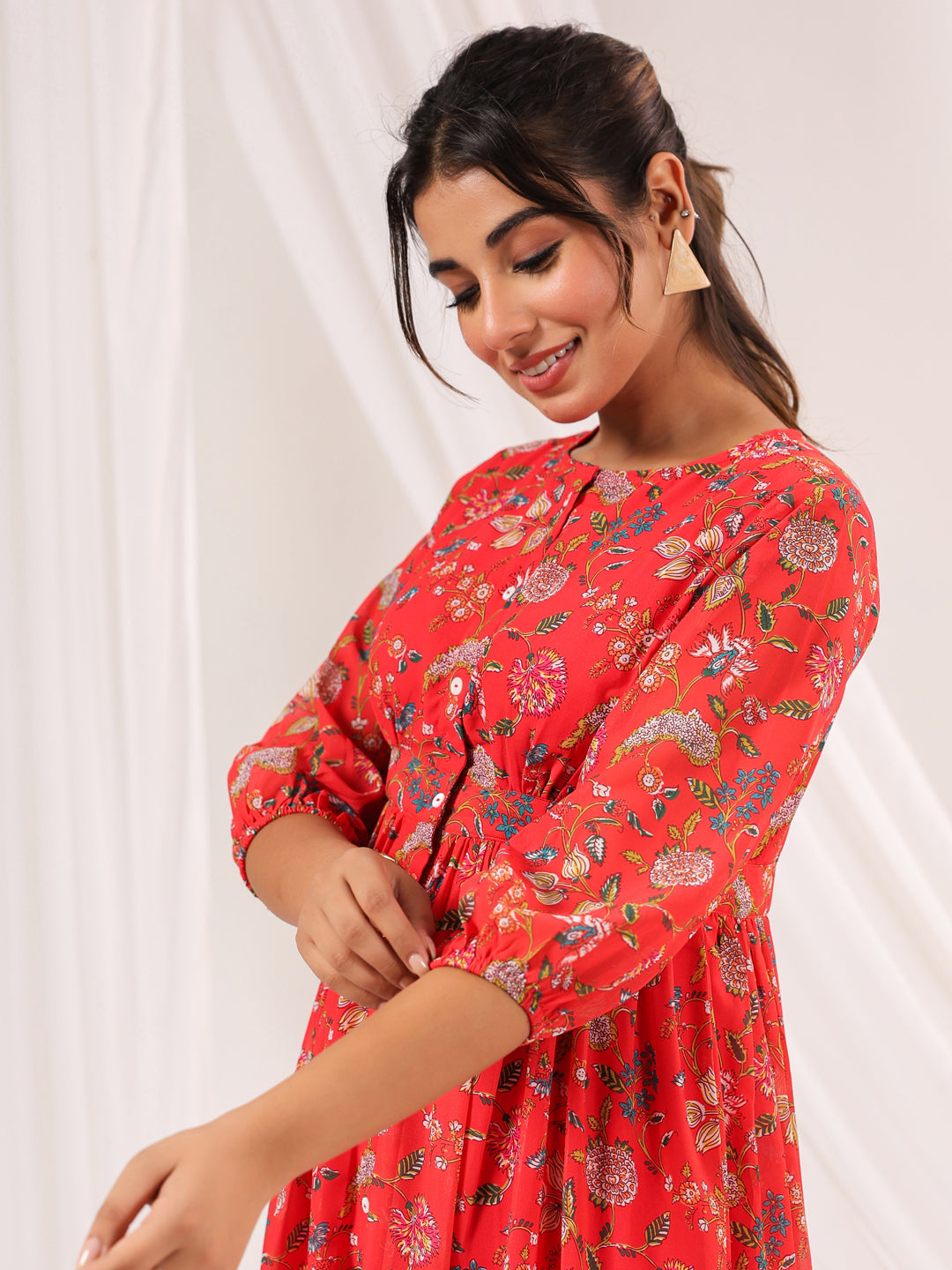 Janasya Bright Georgette Floral Gathered Dress | Grocsy