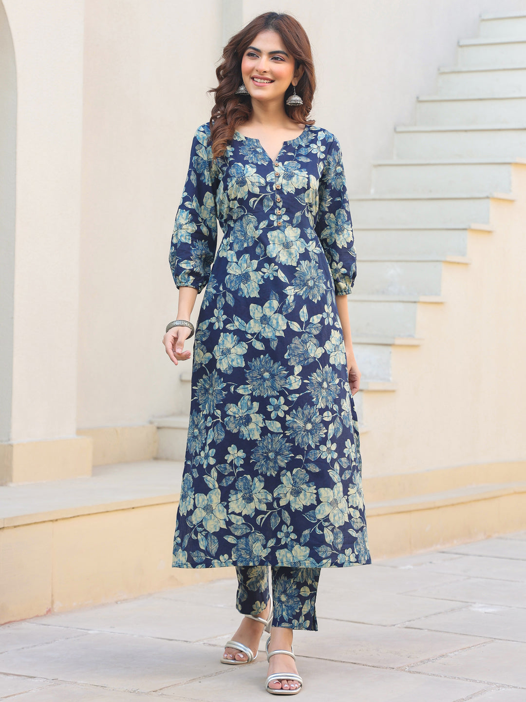 Janasya Dark Cotton Floral Straight Kurta Set | Grocsy