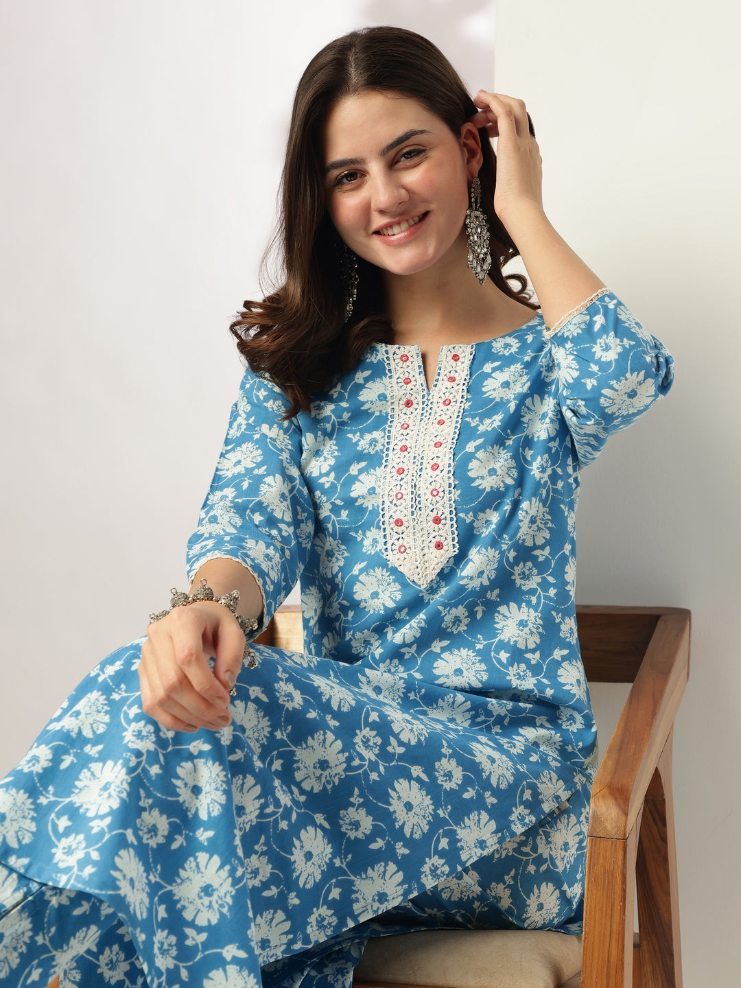 Janasya Light Cotton Floral Straight Kurta Set | Grocsy