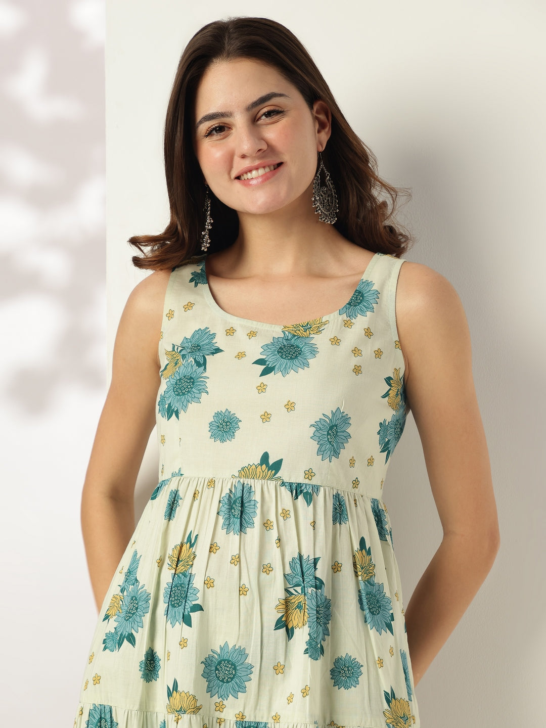 Janasya Light Cotton Floral Tiered Kurta Set | Grocsy