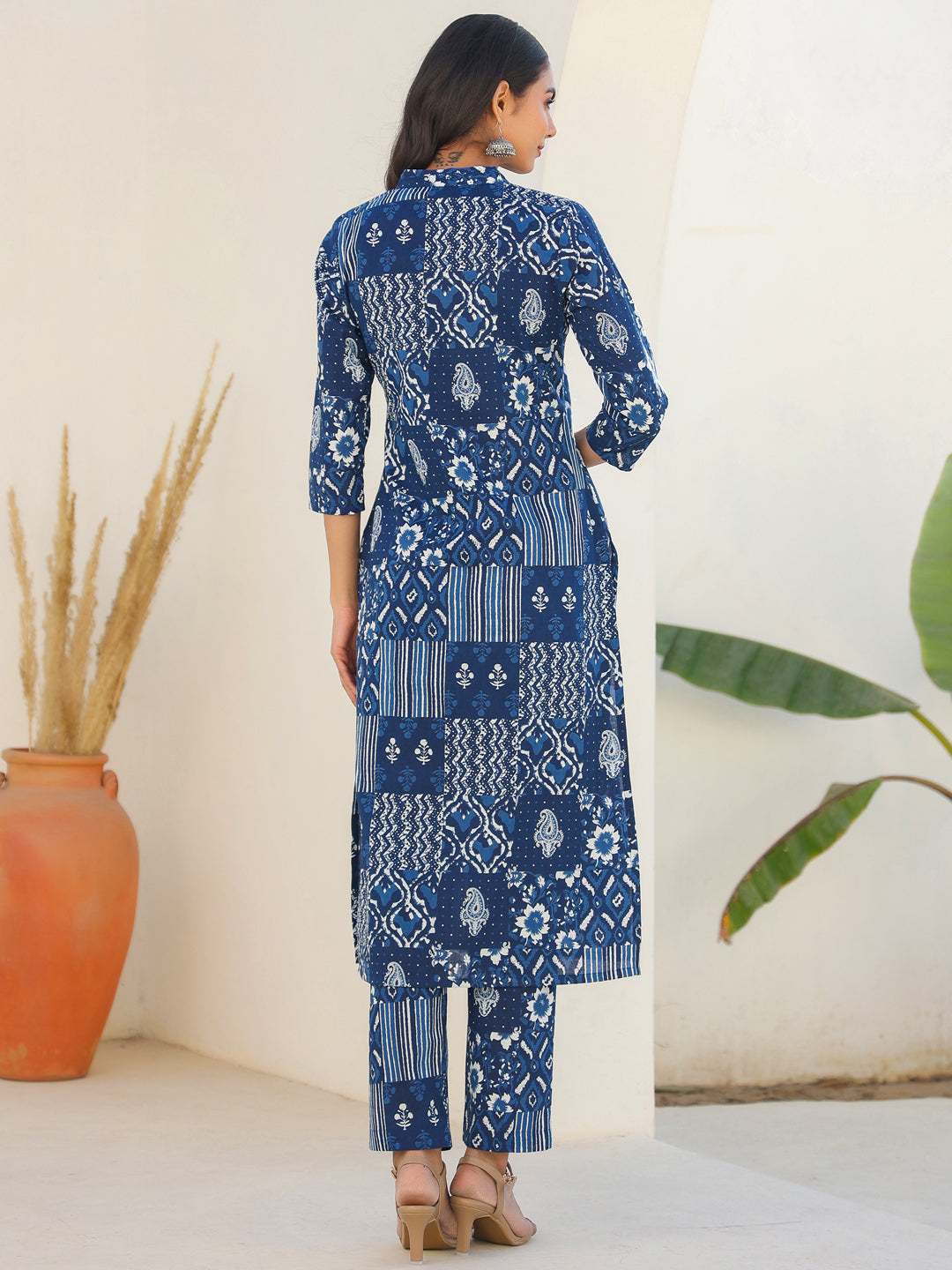 Janasya Dark Cotton Ethnic Motifs Straight Kurta Set | Grocsy