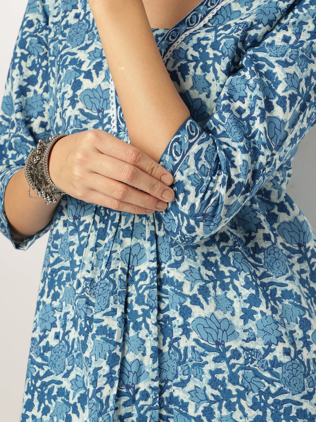 Janasya Dark Cotton Floral A-Line Kurta Set | Grocsy