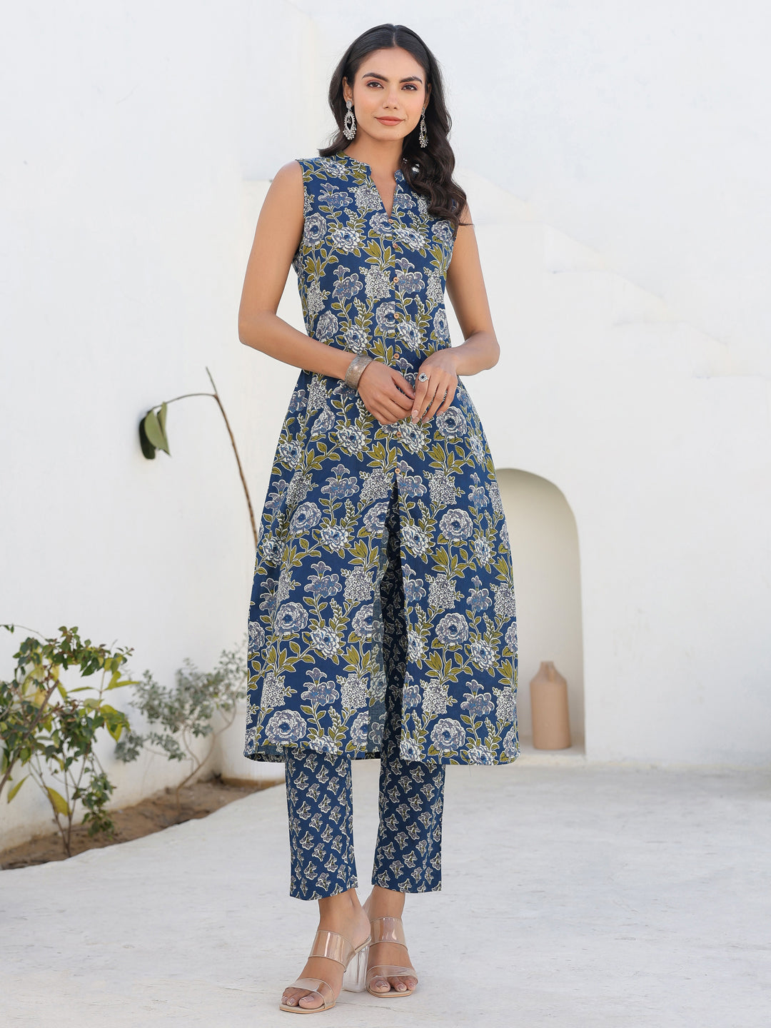 Janasya Dark Cotton Floral A-Line Kurta Set | Grocsy