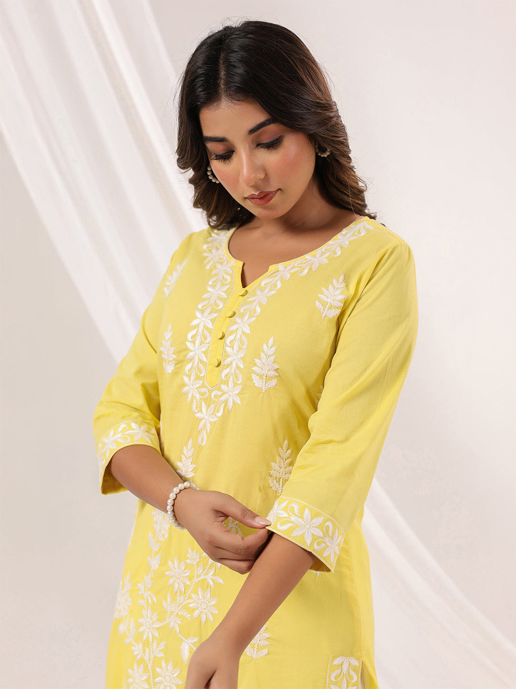 Janasya Light Cotton Embroidered Straight Kurta | Grocsy