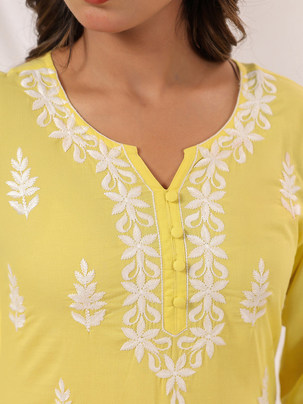Janasya Light Cotton Embroidered Straight Kurta | Grocsy