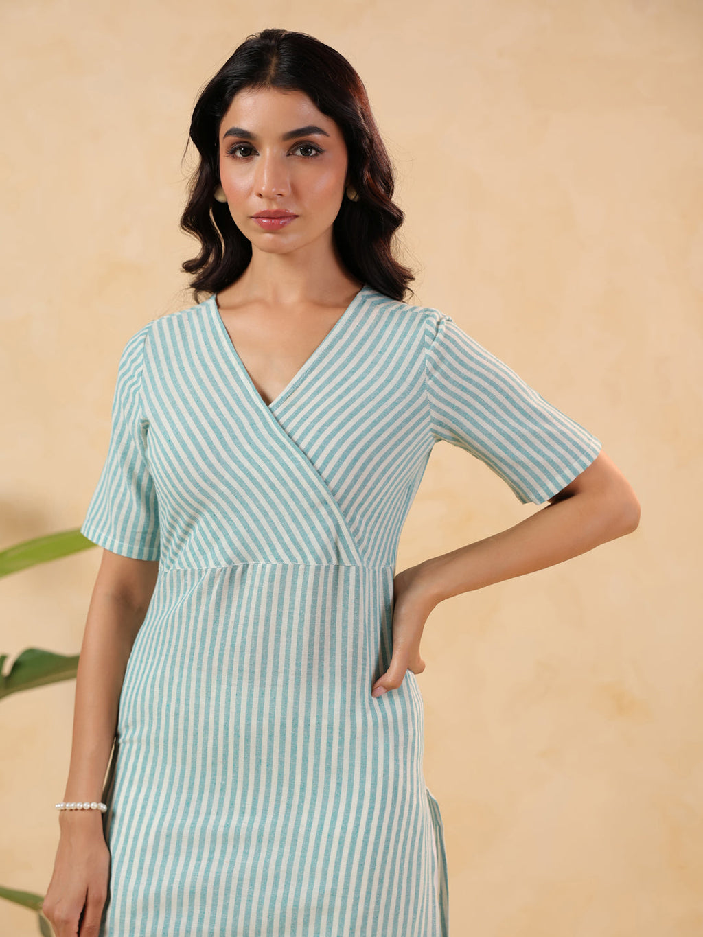 Janasya Light Cotton Striped Straight Kurta | Grocsy