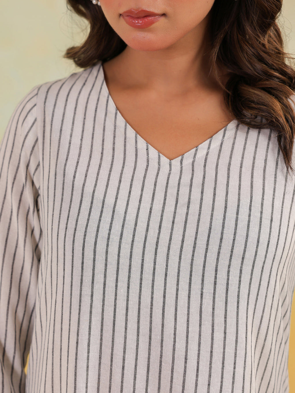 Janasya Light Cotton Striped Straight Kurta | Grocsy