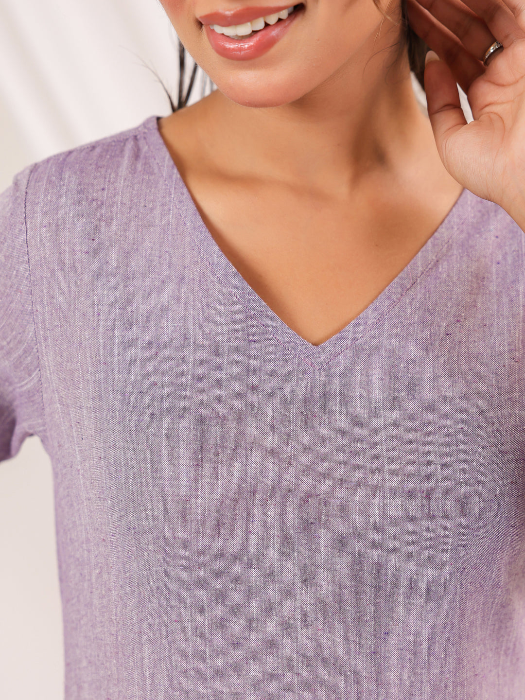 Janasya Light Cotton Solid Straight Kurta | Grocsy