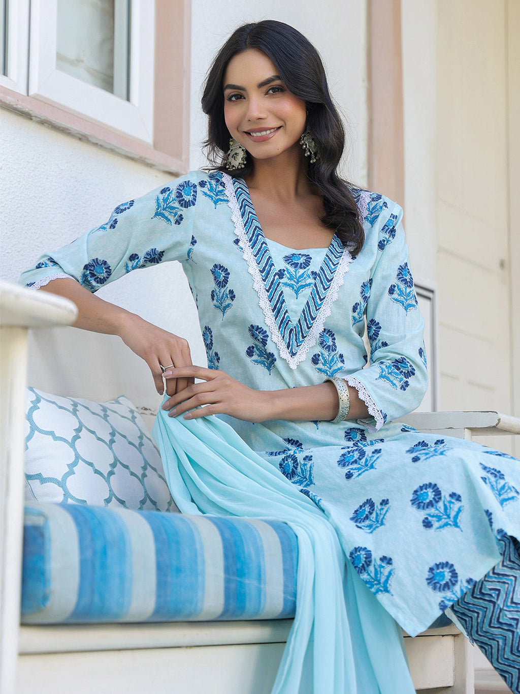 Janasya Light Cotton Floral Straight Kurta Set | Grocsy