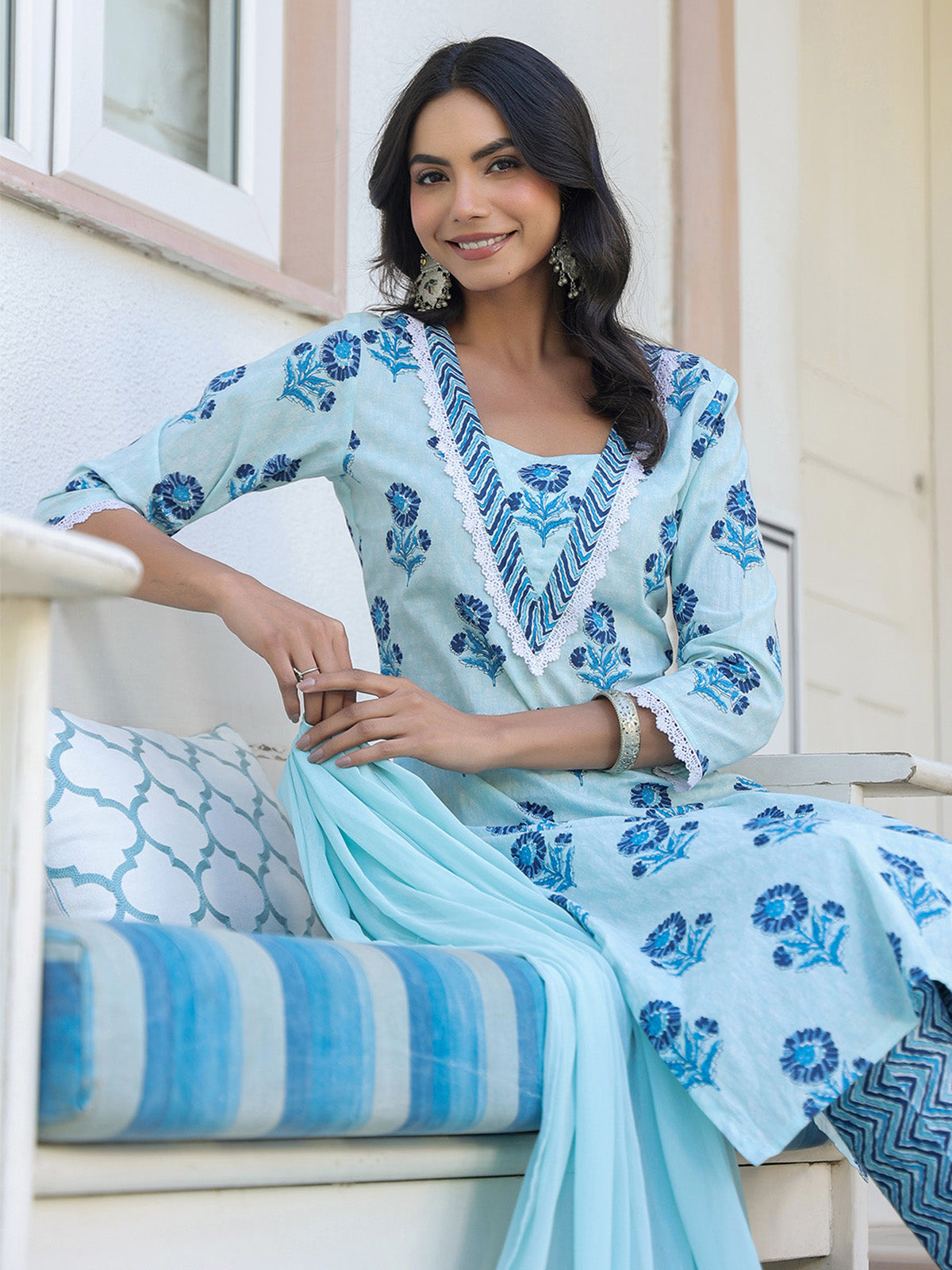 Janasya Light Cotton Floral Straight Kurta Set | Grocsy