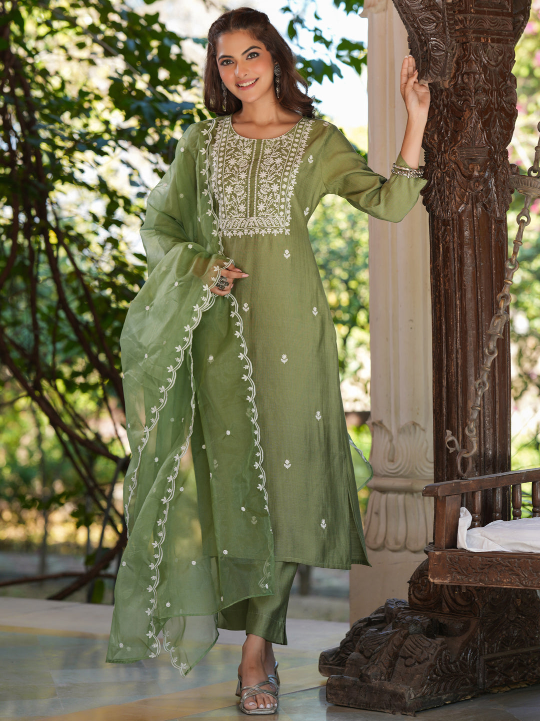 Janasya Dark Silk Blend Embroidered Straight Kurta Set | Grocsy