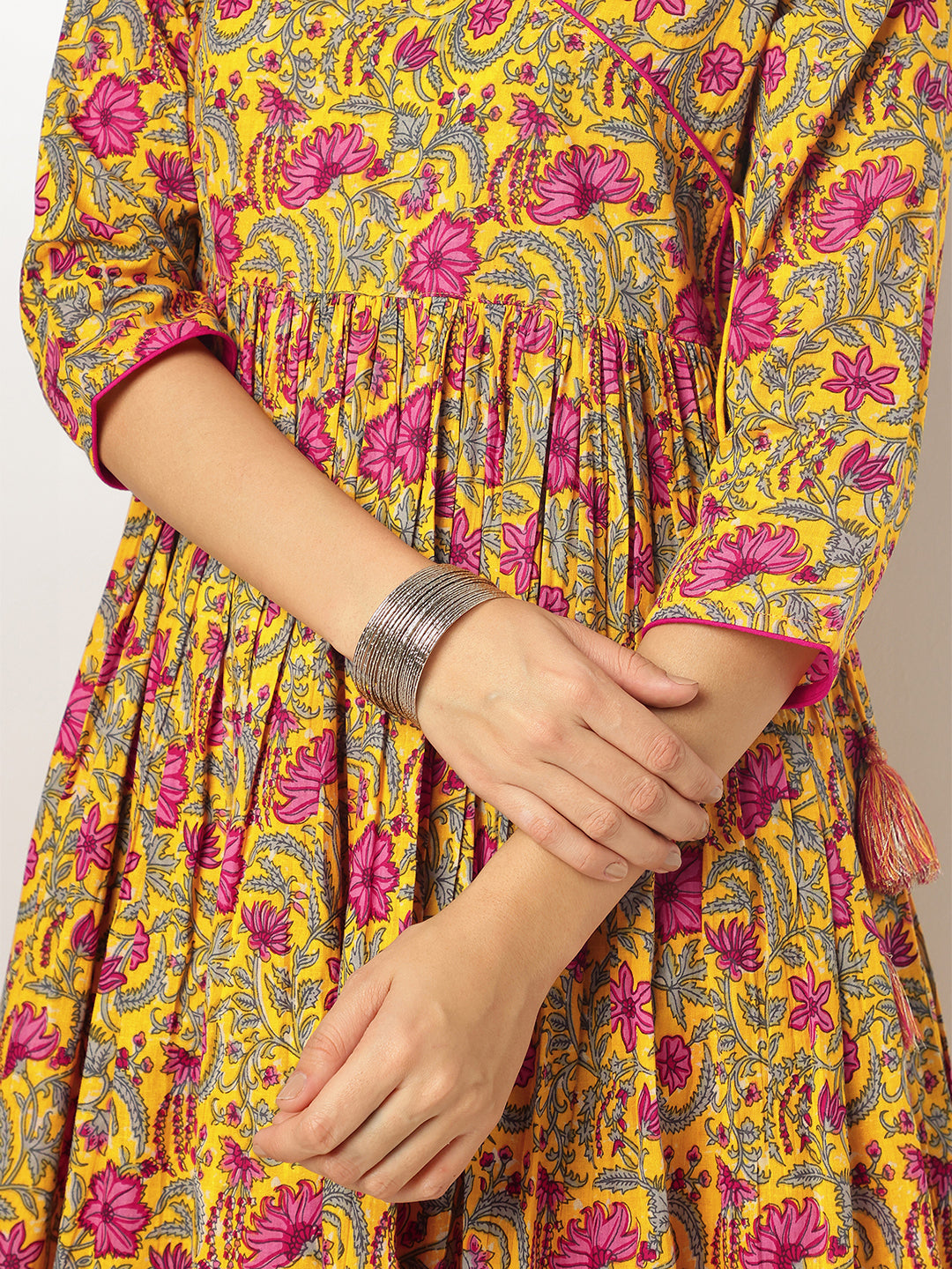 Janasya Bright Cotton Floral Angrakha Kurta Set | Grocsy