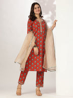 Janasya Bright Cotton Floral Straight Kurta Set | Grocsy