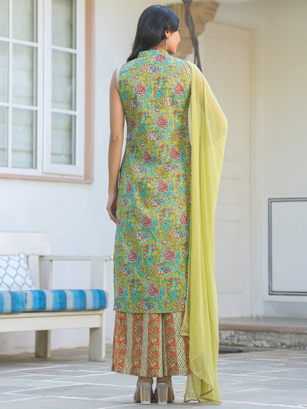 Janasya Bright Cotton Floral Straight Kurta Set | Grocsy