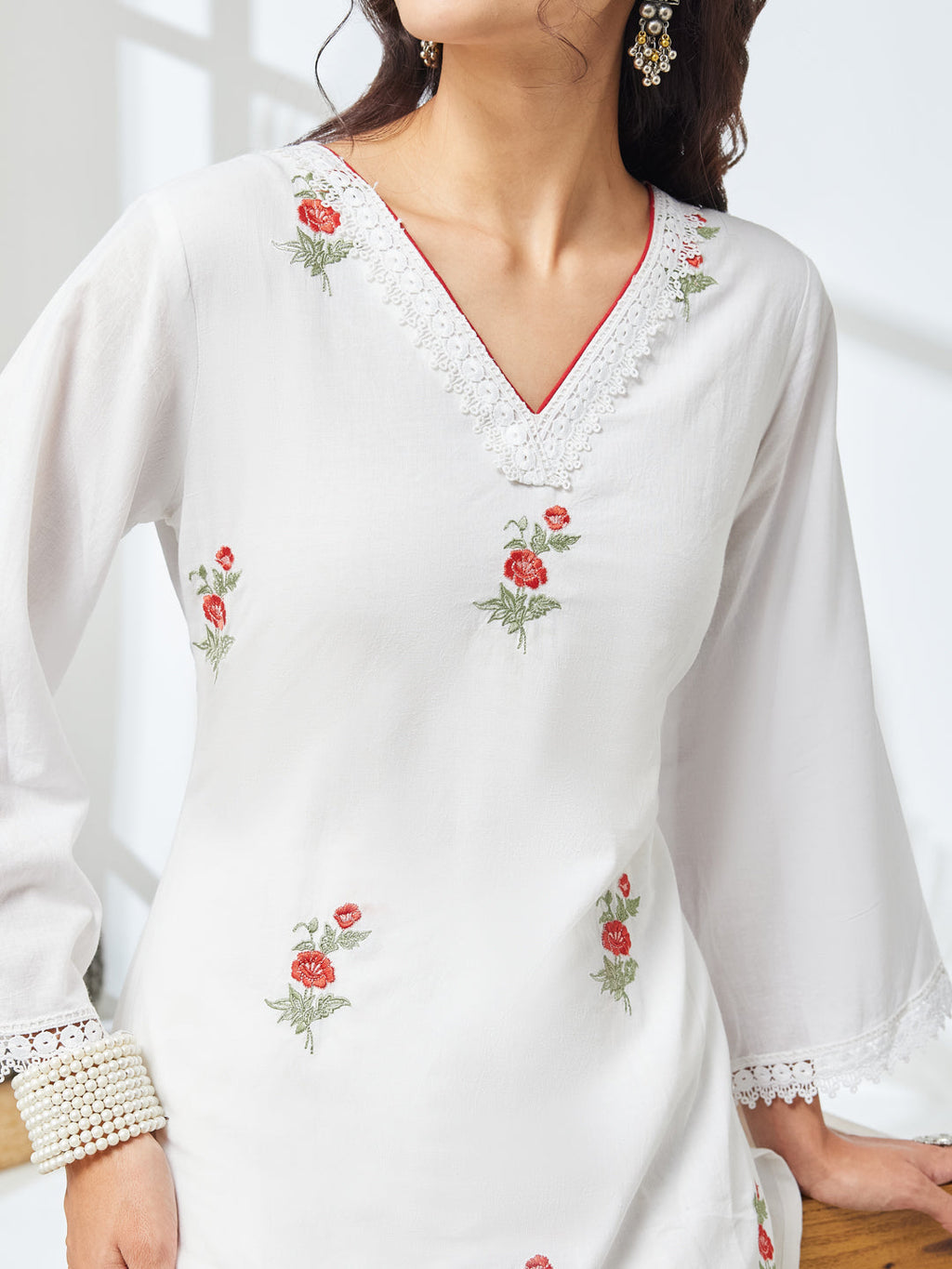 Janasya White Straight Cotton Kurta & Bottom | Grocsy