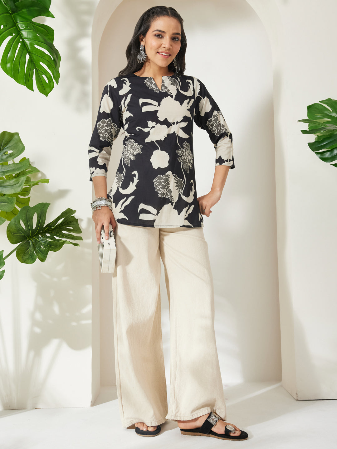 Janasya Black Straight Cotton Top | Grocsy