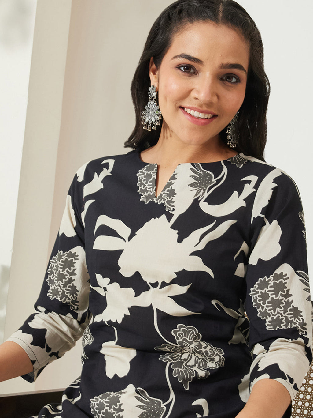 Janasya Black Straight Cotton Top | Grocsy