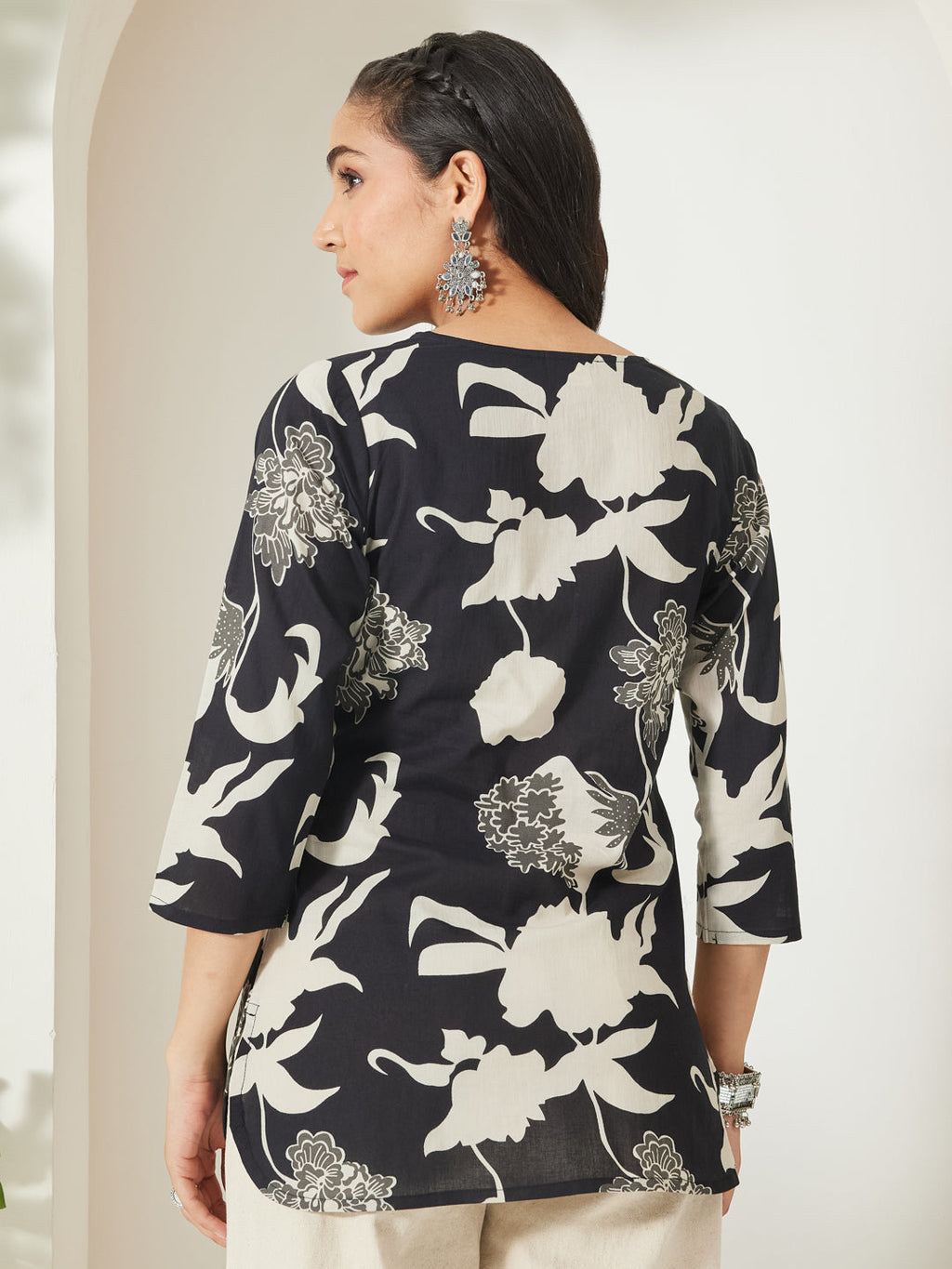Janasya Black Straight Cotton Top | Grocsy