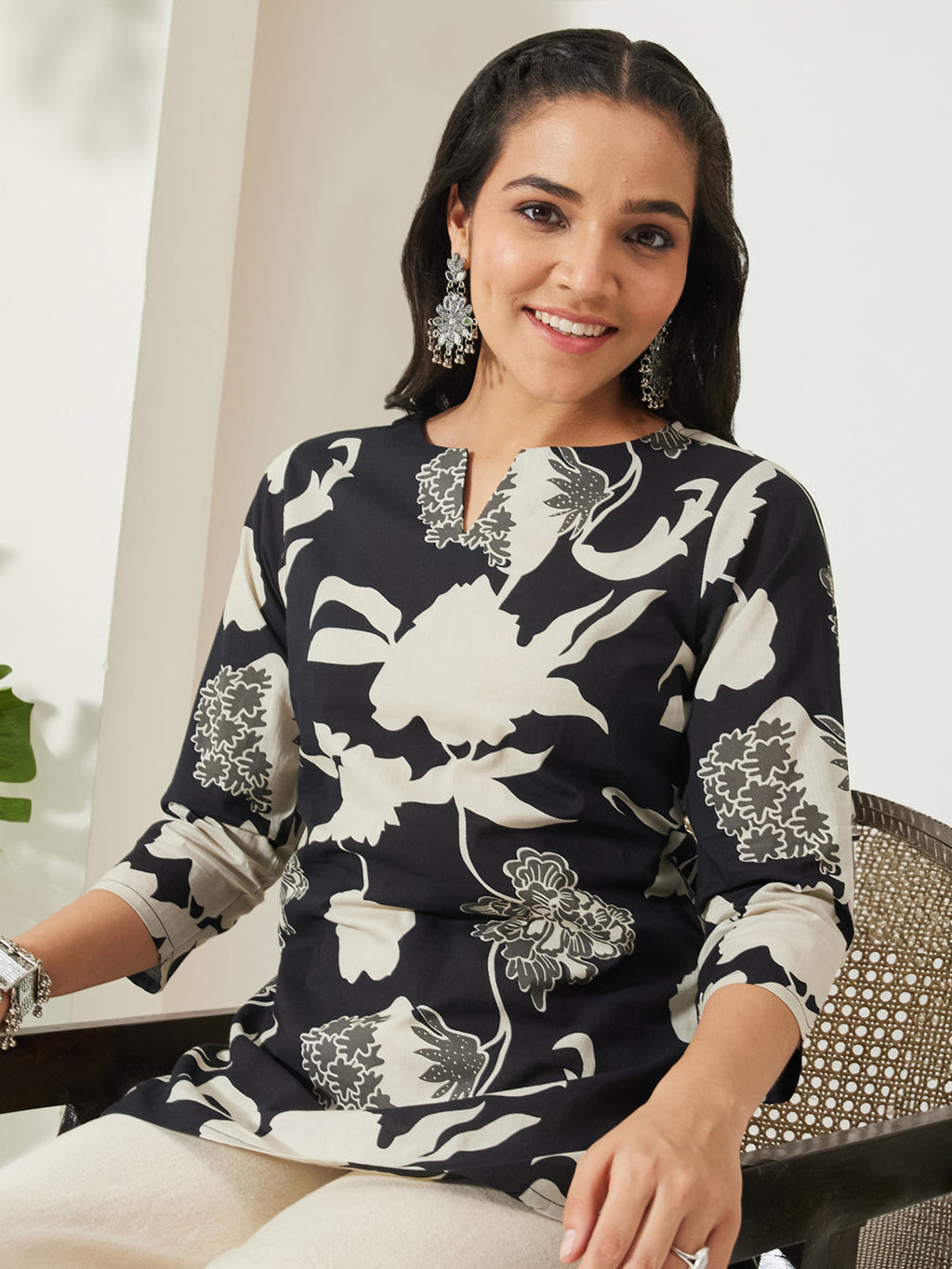 Janasya Black Straight Cotton Top | Grocsy