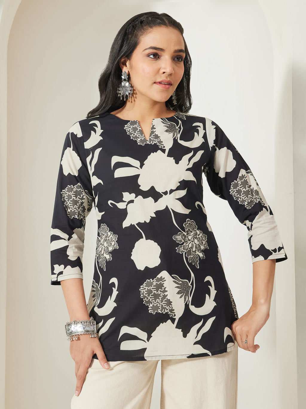 Janasya Black Straight Cotton Top | Grocsy