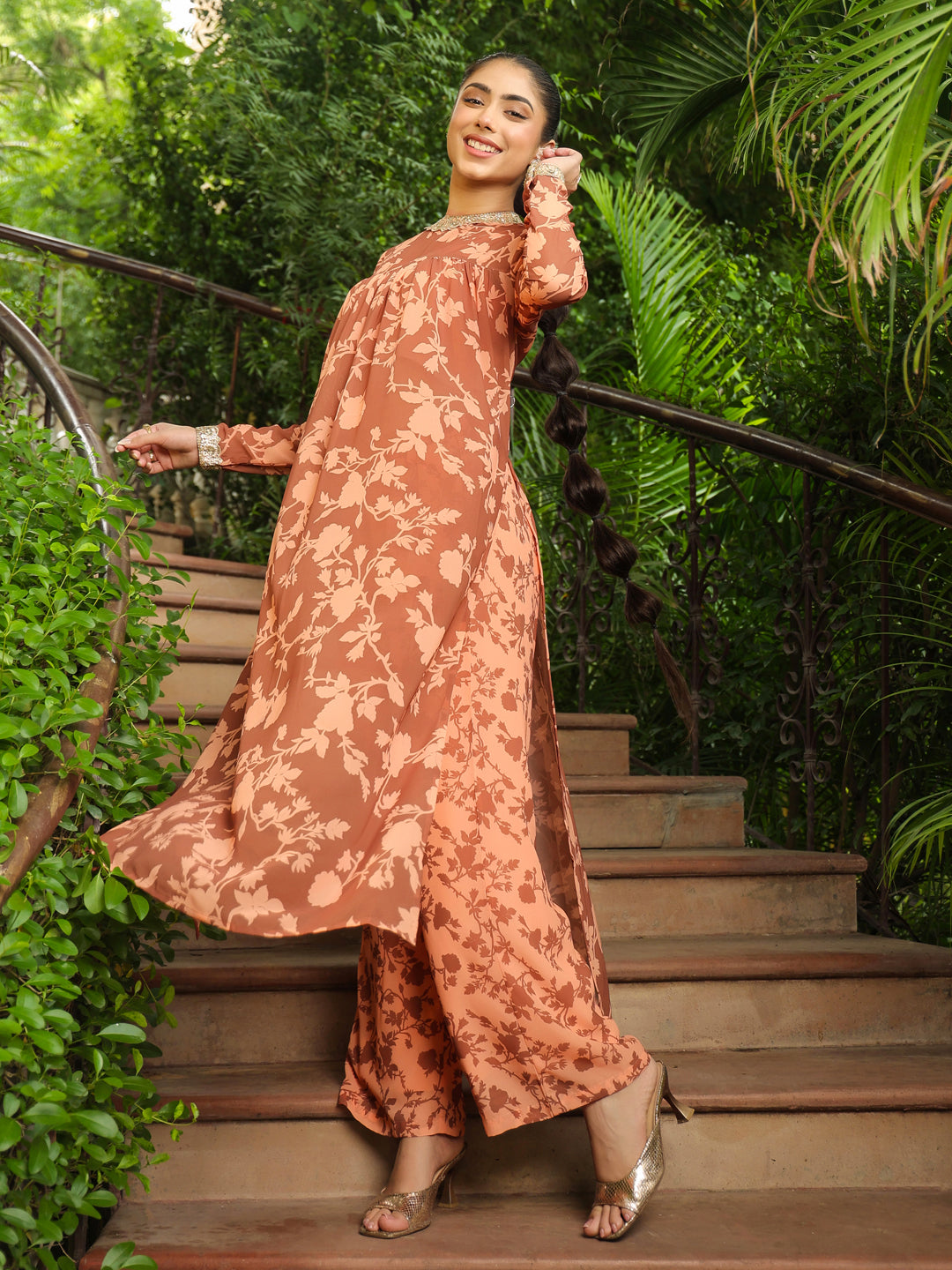 Janasya Brown Weightless Georgette Floral Kurta, pant & Jacket | Grocsy