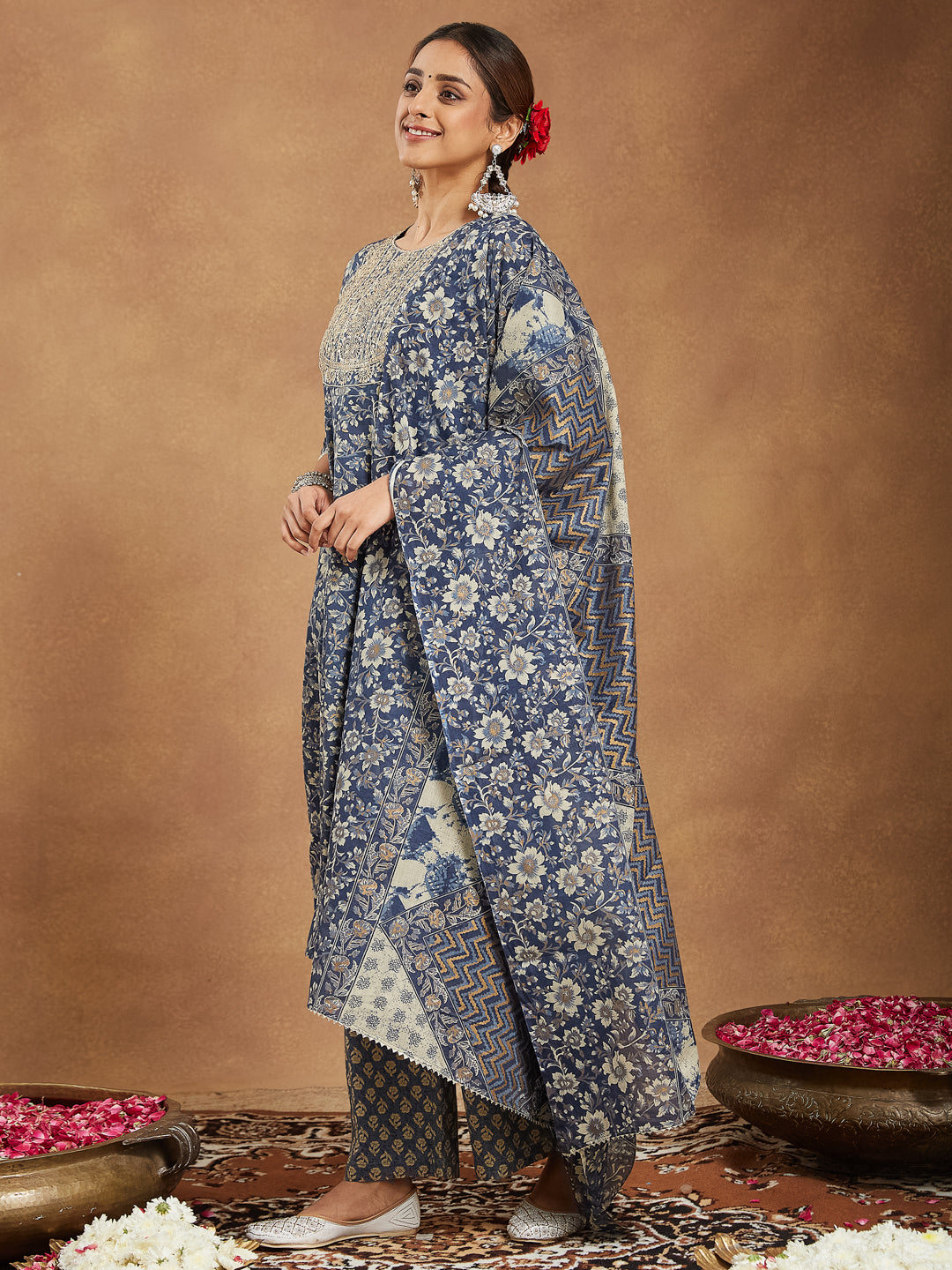 Janasya Dark Cotton Floral Anarkali Kurta Set | Grocsy
