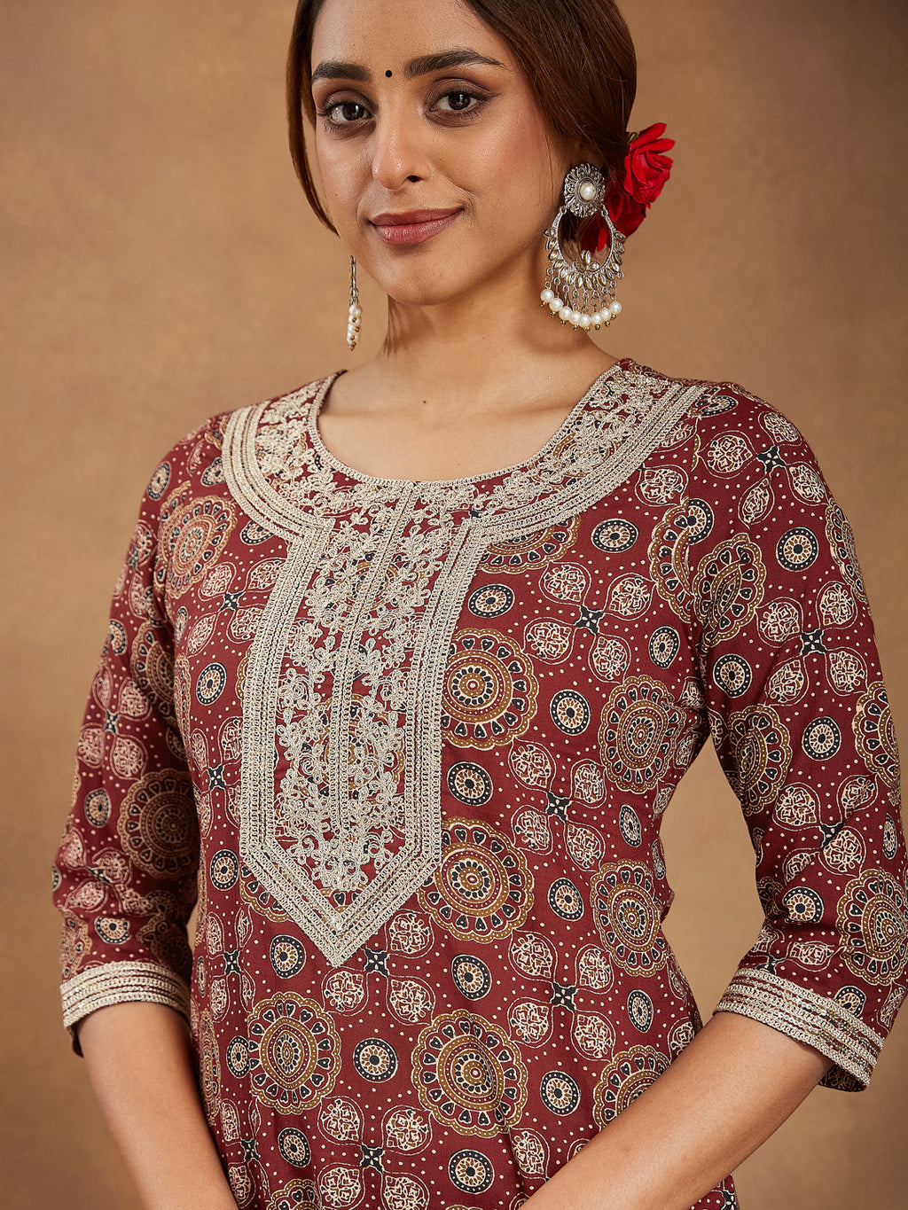 Janasya Dark Cotton Ethnic Motifs Straight Kurta Set | Grocsy
