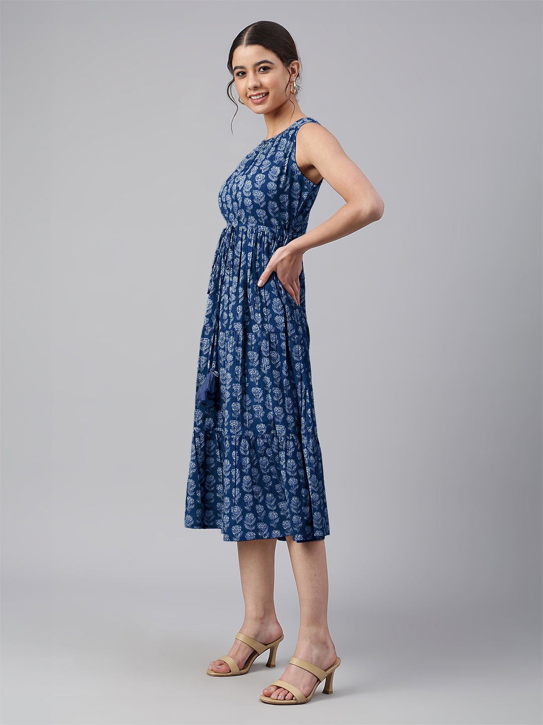 Janasya Bright Cotton Floral Tiered Dress | Grocsy
