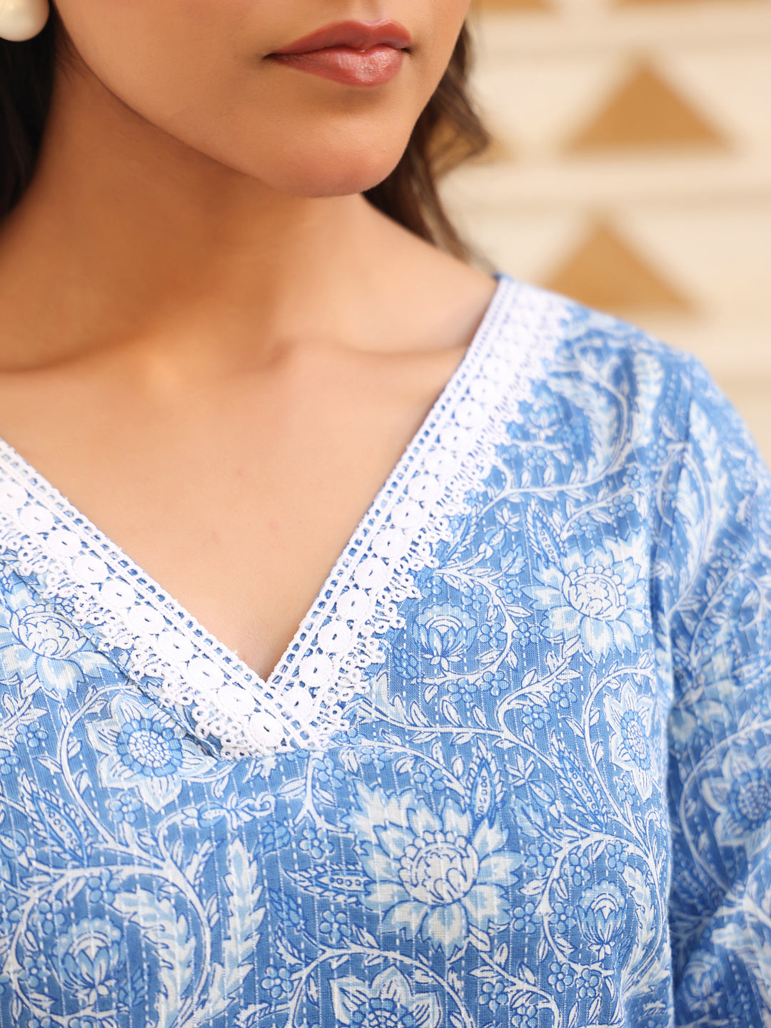 Janasya Bright Cotton Kalamkari Straight Kurta Set | Grocsy