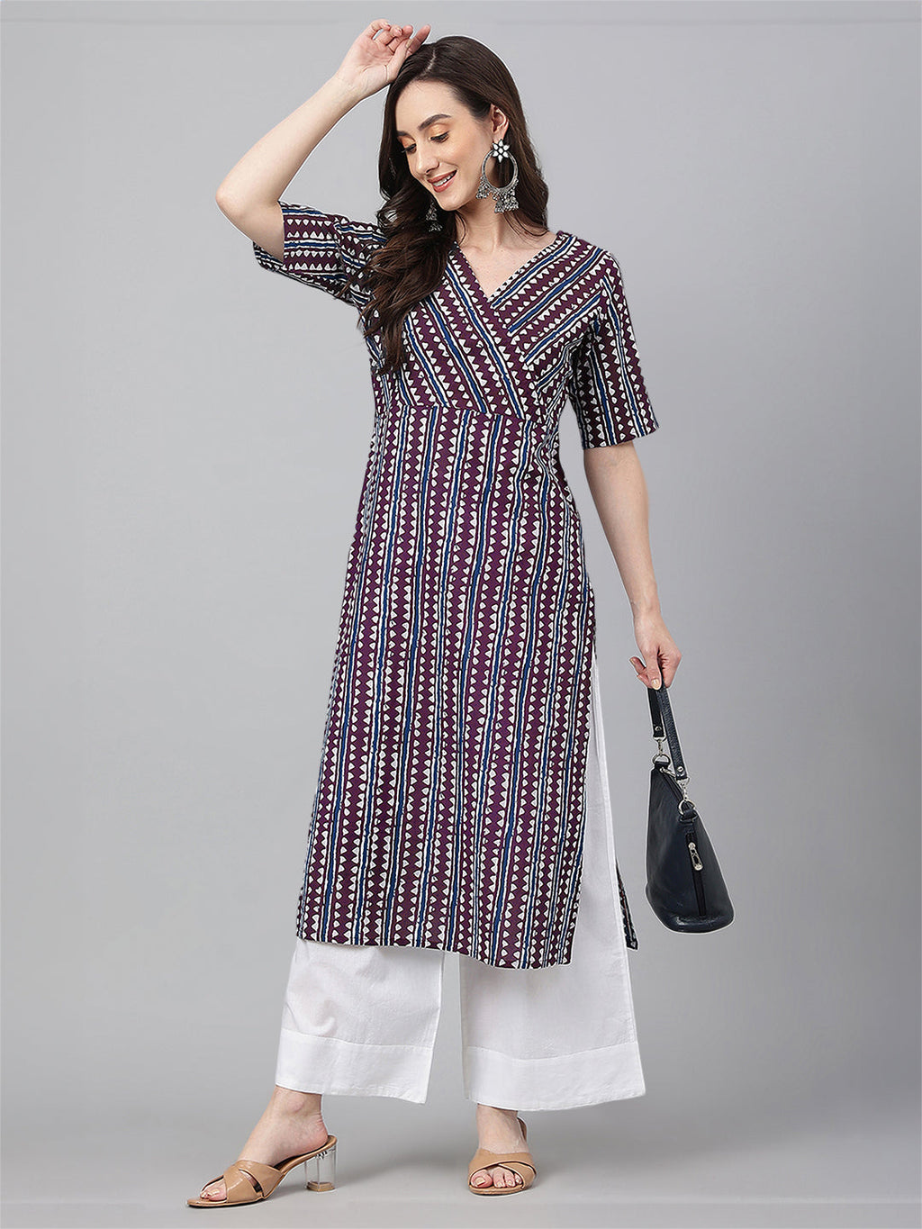Janasya Dark Cotton Geometric Straight Kurta | Grocsy