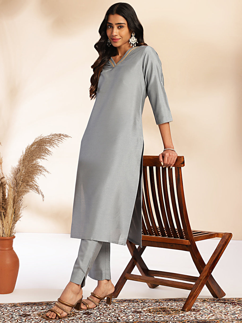 Janasya Grey Crepe Silk Solid Regular Kurta Set | Grocsy