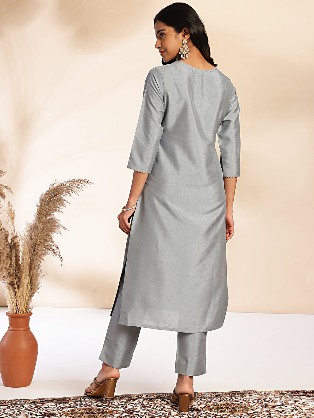 Janasya Grey Crepe Silk Solid Regular Kurta Set | Grocsy