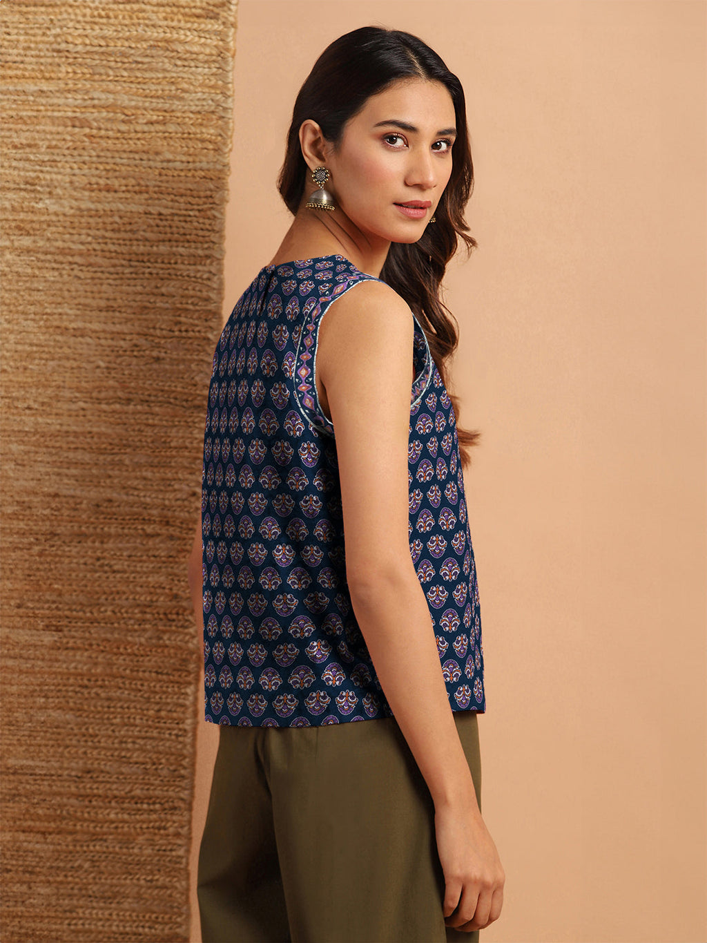 Janasya Dark Cotton Floral Straight Top | Grocsy