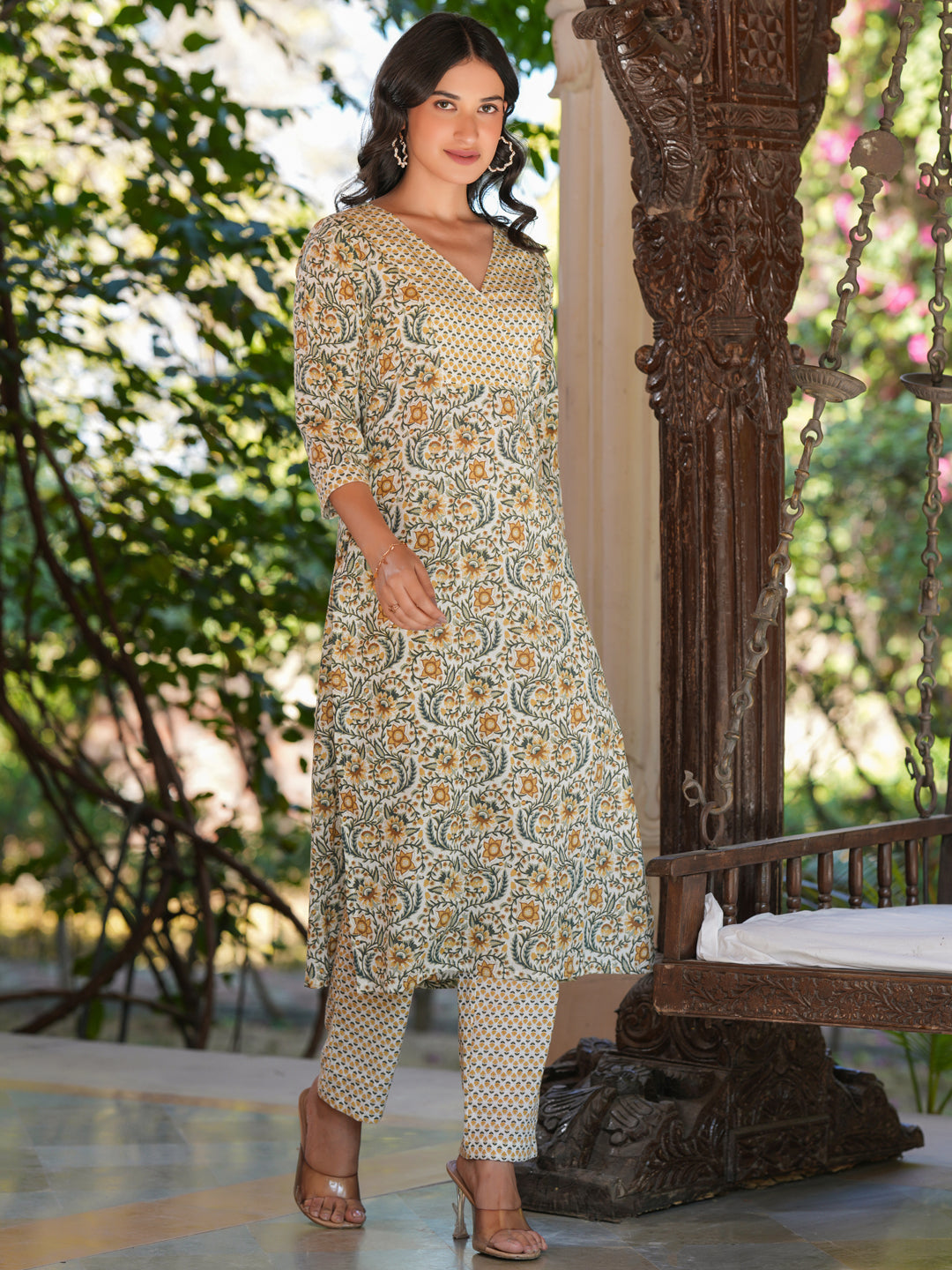 Janasya Light Cotton Floral Straight Kurta Set | Grocsy