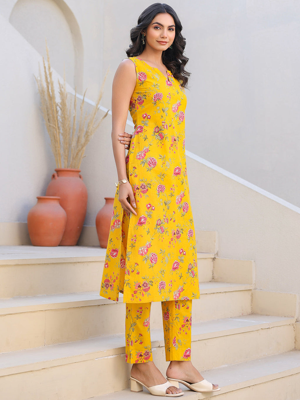 Janasya Bright Cotton Floral Straight Kurta Set | Grocsy