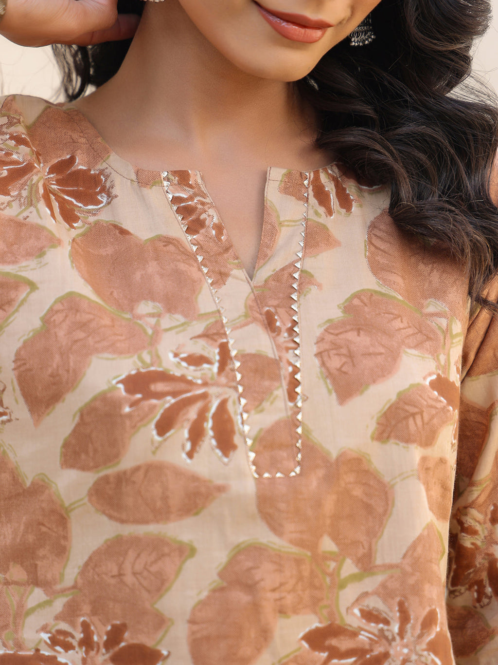 Janasya Light Cotton Floral Straight Kurta Set | Grocsy