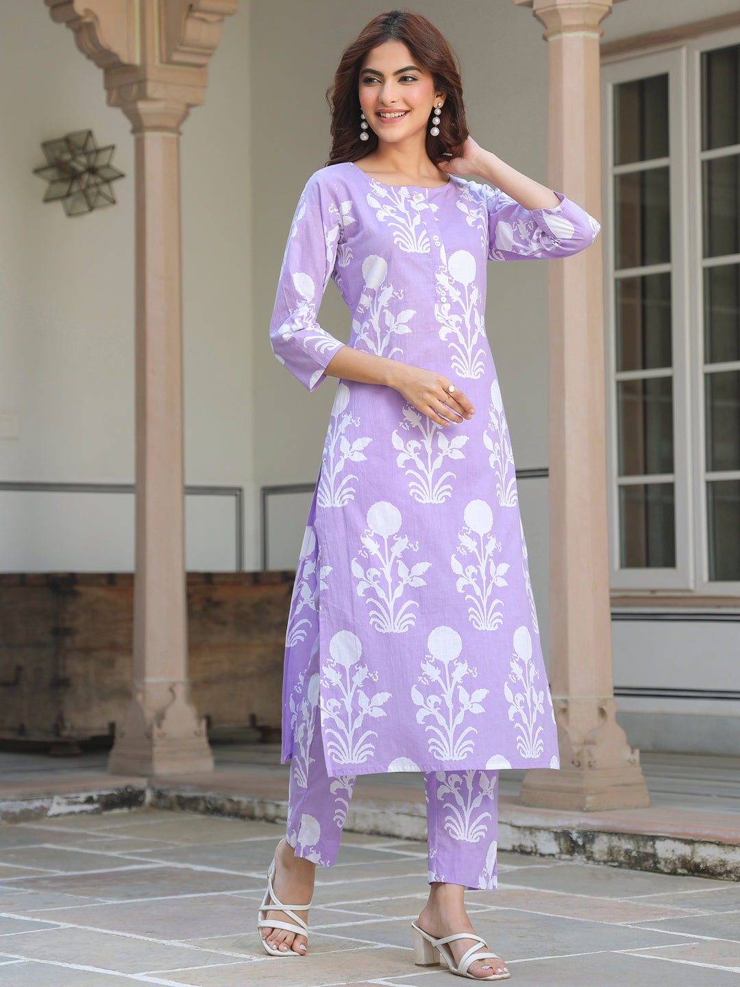 Janasya Light Cotton Floral Straight Kurta Set | Grocsy