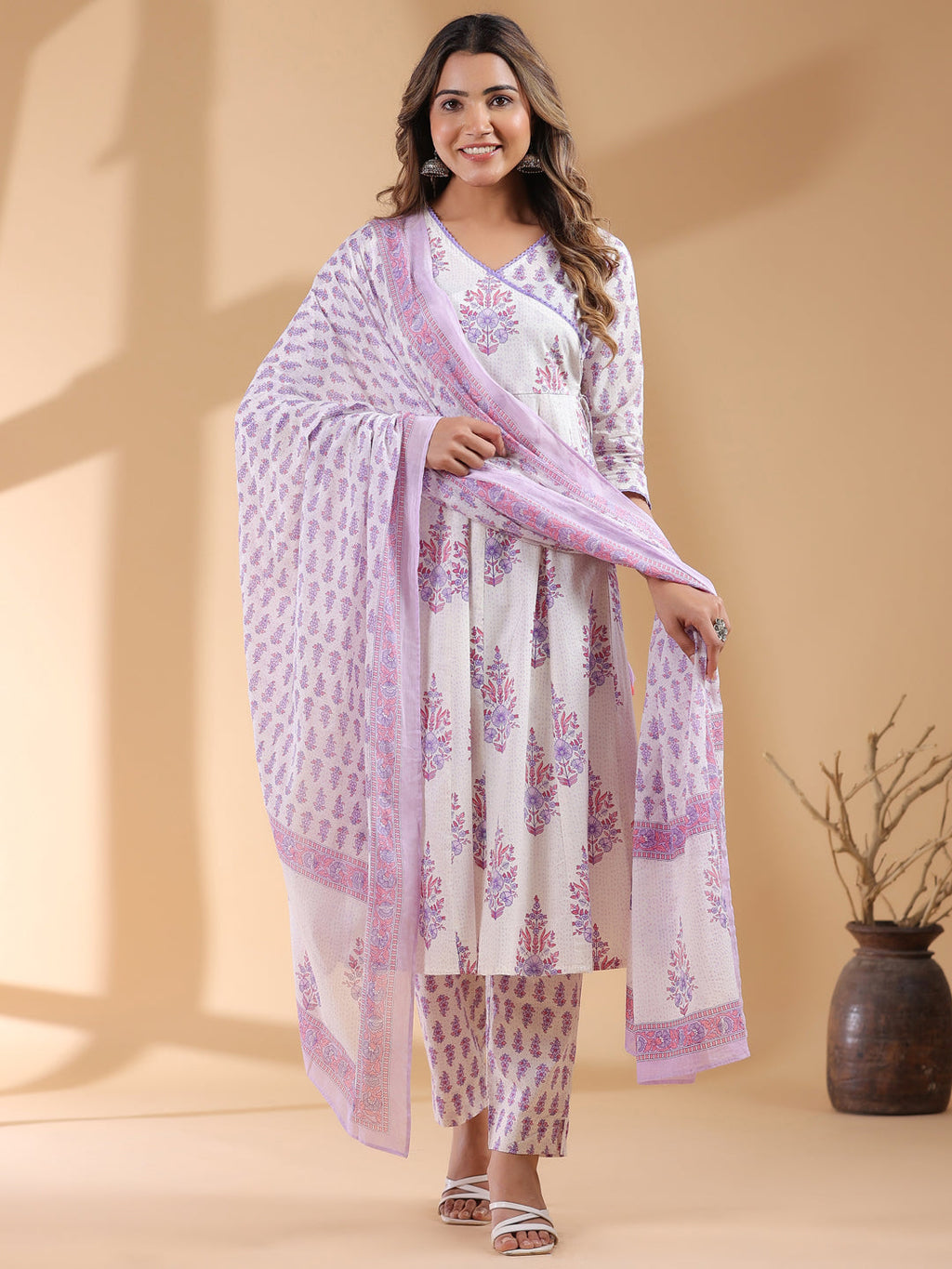 Janasya Light Cotton Floral Angrakha Kurta Set | Grocsy