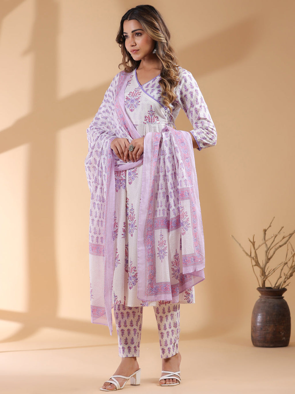Janasya Light Cotton Floral Angrakha Kurta Set | Grocsy