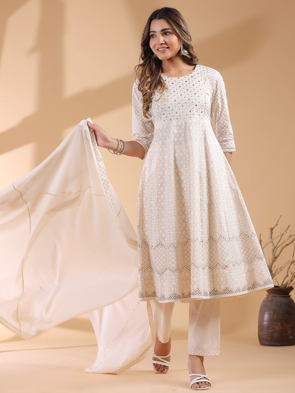 Janasya Light Cotton Ethnic Motifs Anarkali Kurta Set | Grocsy