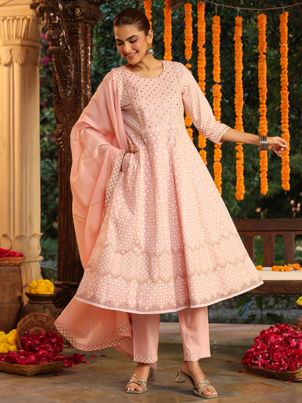 Janasya Light Cotton Ethnic Motifs Anarkali Kurta Set | Grocsy