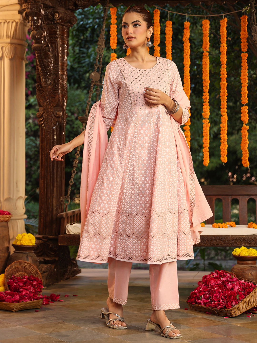 Janasya Light Cotton Ethnic Motifs Anarkali Kurta Set | Grocsy