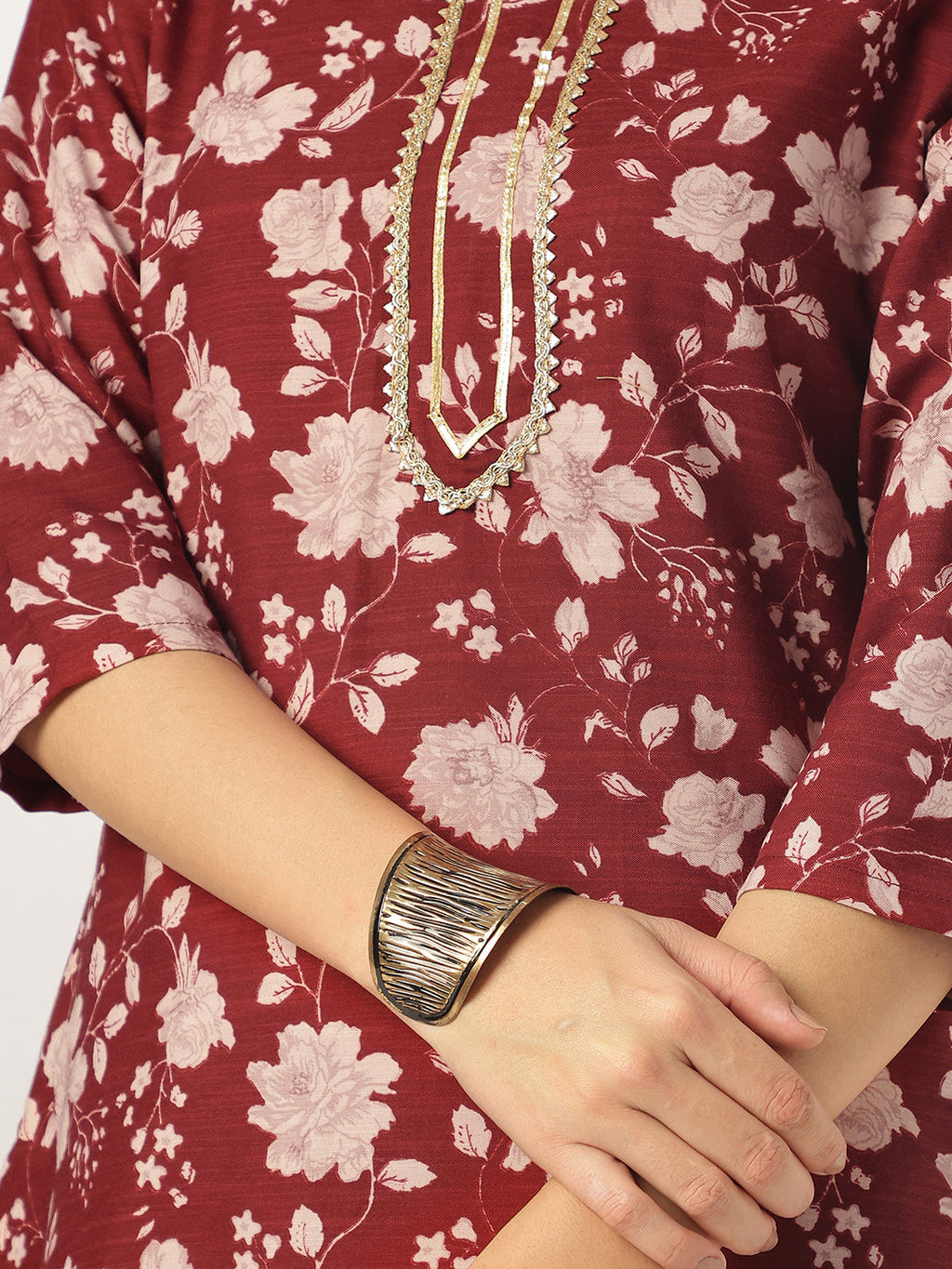 Janasya Dark Rayon Blend Floral Straight Kurta Set | Grocsy