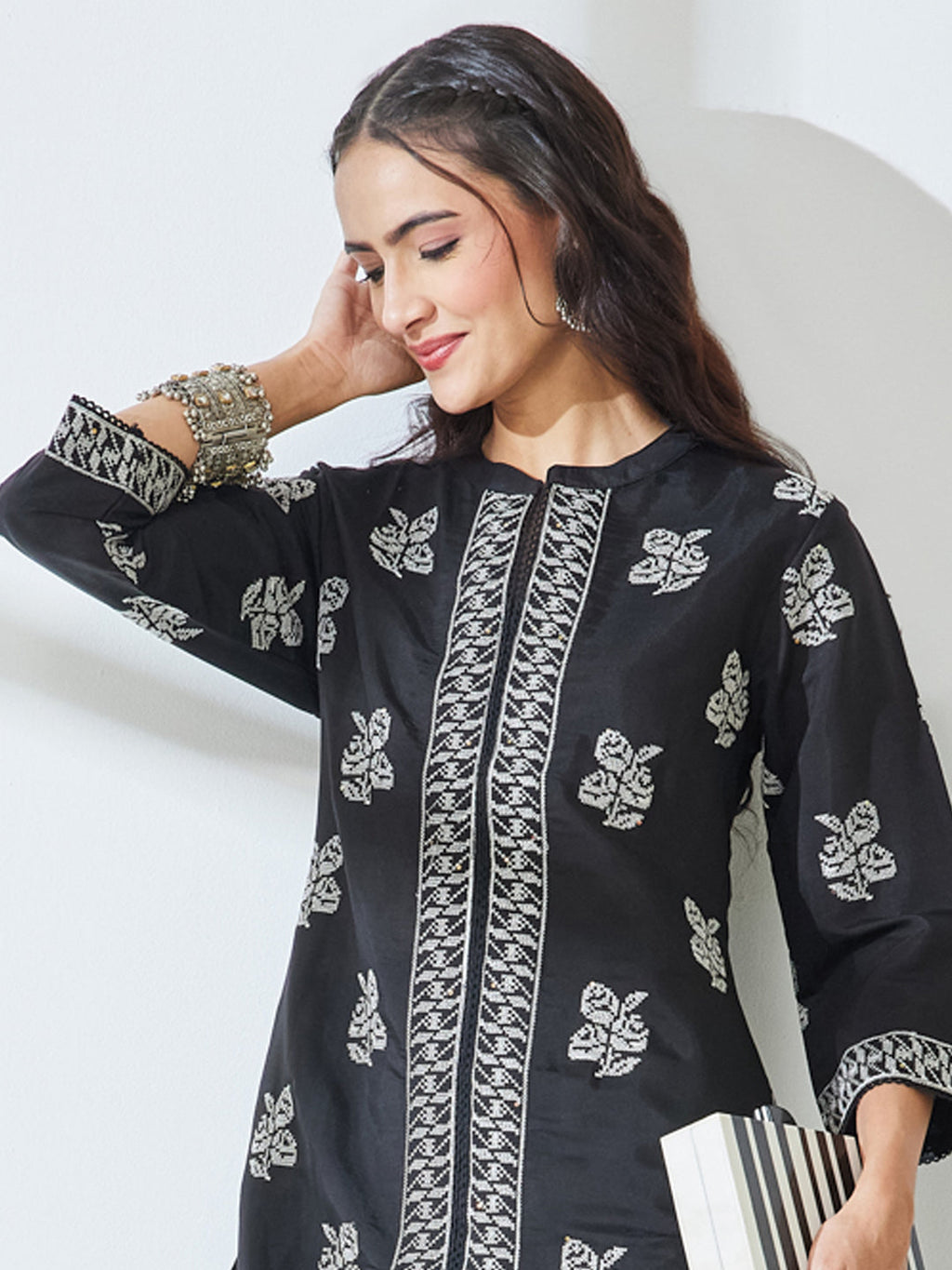 Janasya Black Straight Chanderi Co-Ords | Grocsy