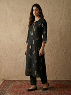 Janasya Black Straight Silk Blend Kurta | Grocsy